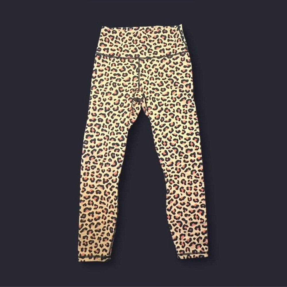 Fabletics Cheetah Print Leggings – Women’s Small